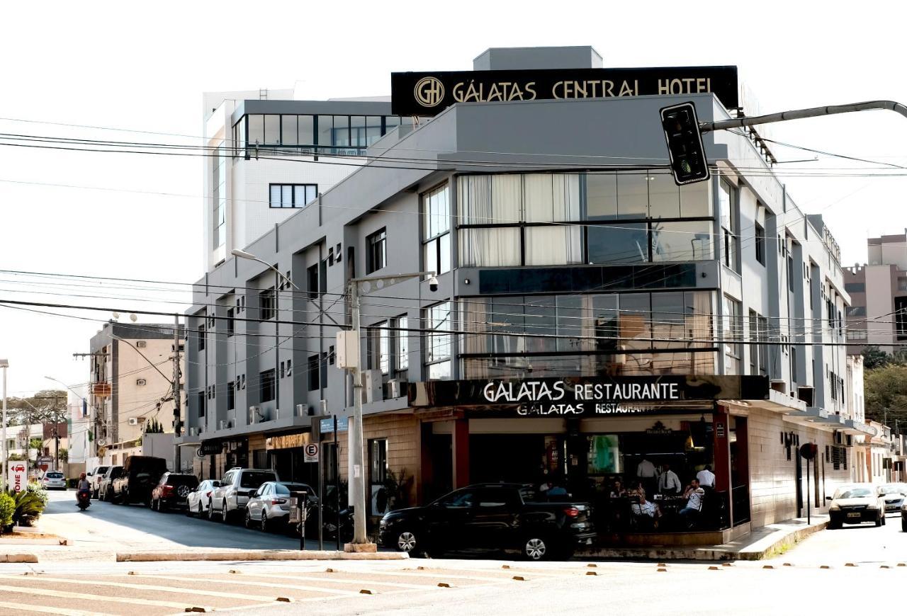 Galatas Central Hotel Patos de Minas Esterno foto
